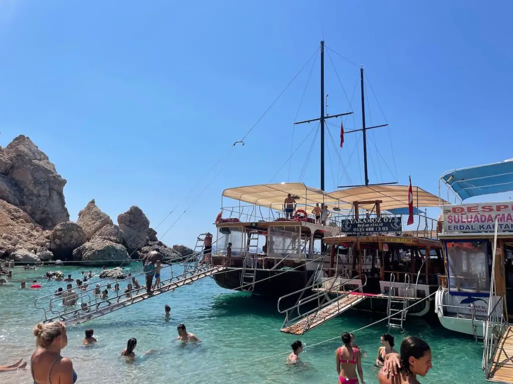 Adrasan Reiseführer Sehenswürdigkeiten Strand Hotel Urlaub Bootstour 2024 - Türkei Life
