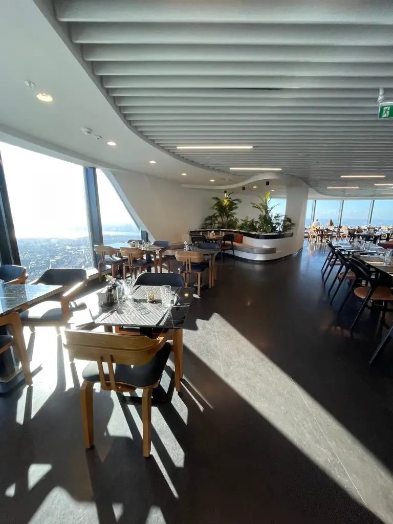 Camlica Fernsehturm In Istanbul Guide Eintritt Öffnungszeiten Restaurant 2023 - Türkei Life