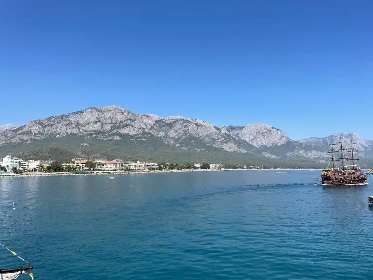 Die Top 6 Ferienorte in Kemer, Türkei: Entdecken Sie Ihr Traumziel am Mittelmeer