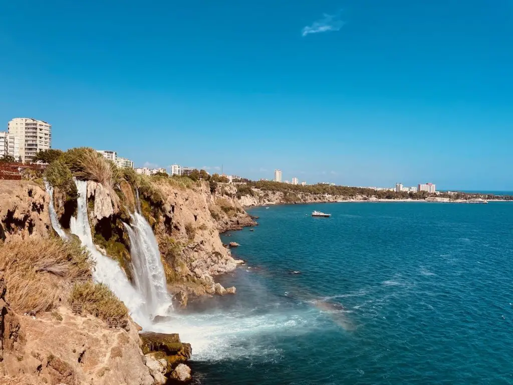 Antalya Untere Düden Waterfalls 2023 최고의 Instagram 핫스팟 - Turkey Life
