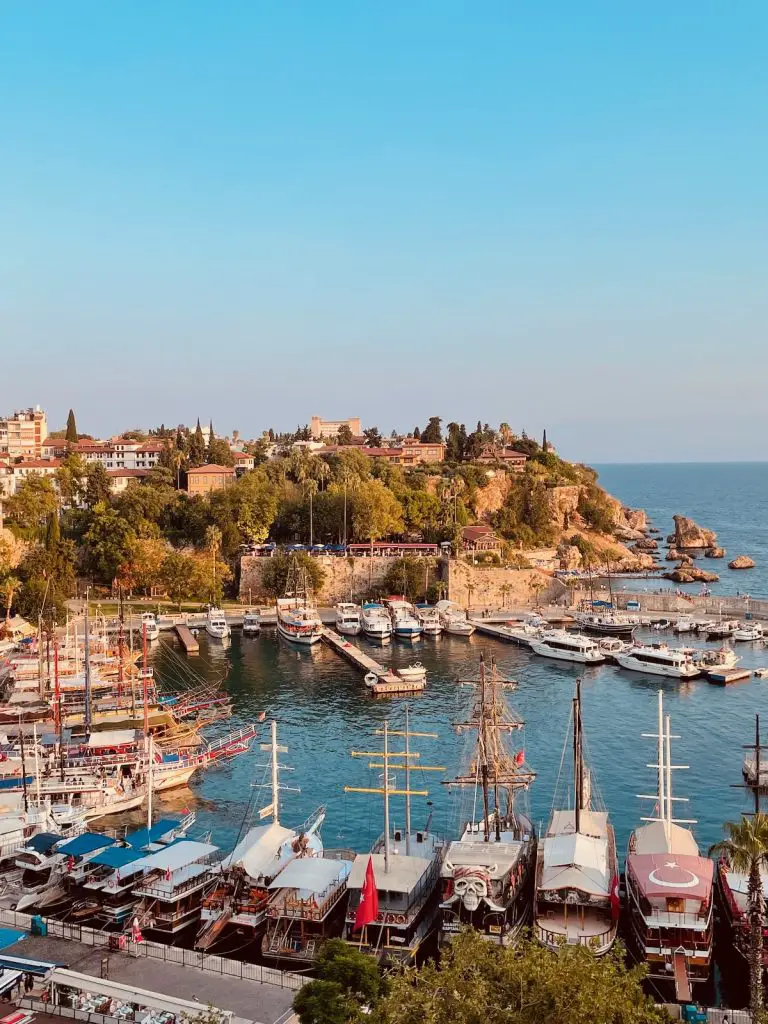Die besten Instagram Hotspots in Antalya Yachthafen 2022 - Türkei Life