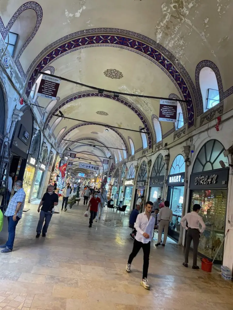 Großer Basar (Kapalı Çarşı) Istanbul Shopping Guide