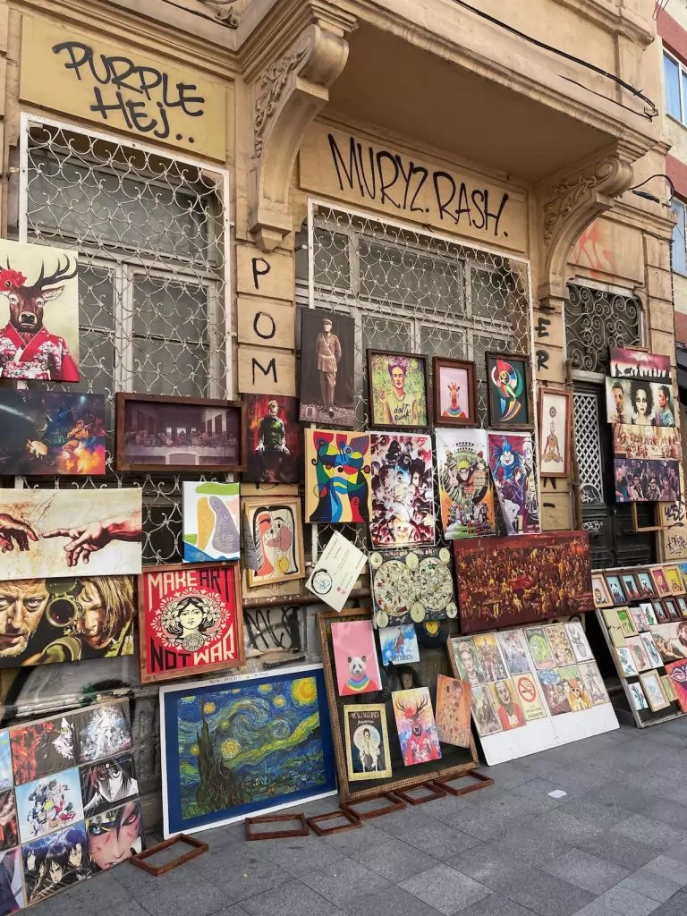 Kadiköy In Istanbul Top Sehenswürdigkeiten Und Attraktionen Strassenkünstler 2025 - Türkei Life