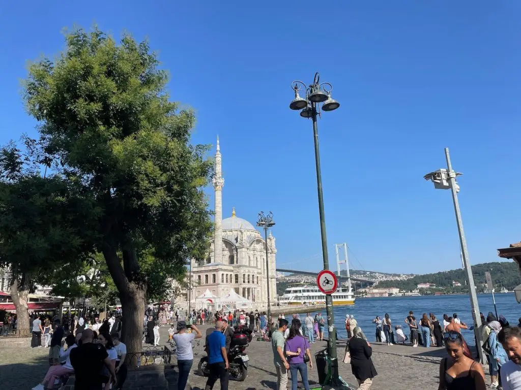 Ortaköy In Istanbul Top Sehenswürdigkeiten Und Attraktionen Ortaköy Platz 2024 - Türkei Life