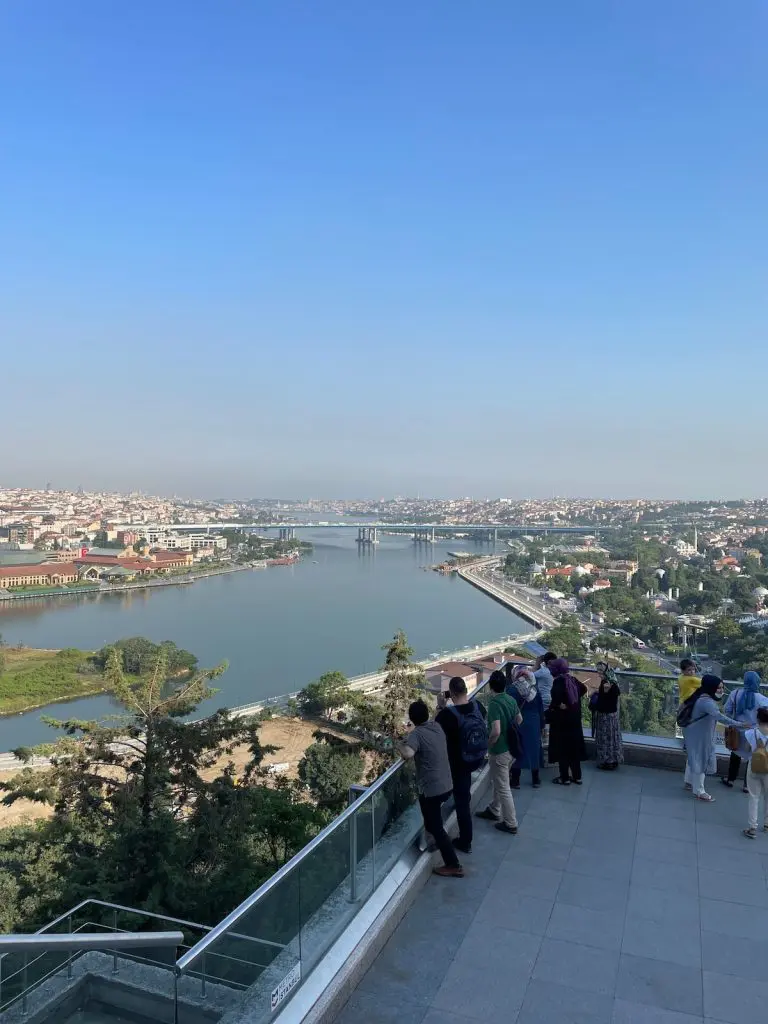 Pierre Loti Hügel Istanbul Eyüp Panoramablick Seilbahn Insidertipps Aussichtsplattform 2025 - Türkei Life