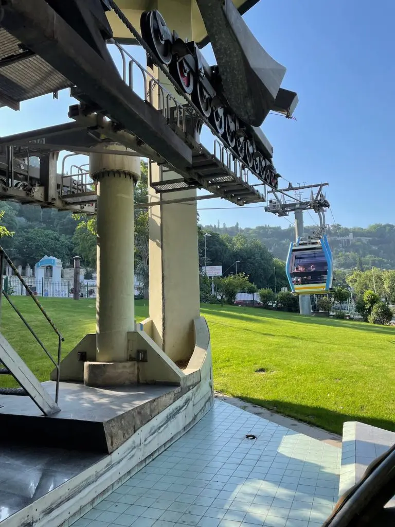 Pierre Loti Hügel Istanbul Eyüp Panoramablick Seilbahn Insidertipps Seilbahn Kabine 2025 - Türkei Life