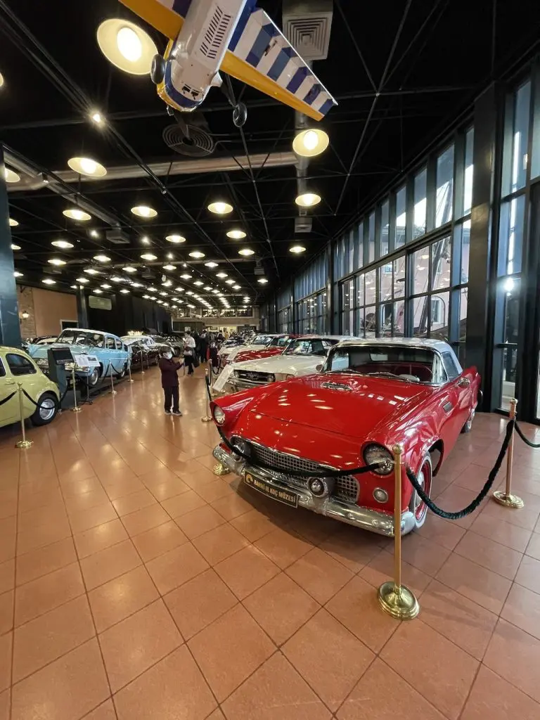 Rahmi M. Koç Museum Istanbul Guide Automobile 2025 - Türkei Life