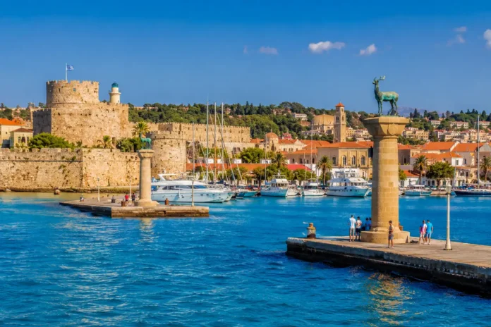 Rhodos ab Fethiye 2026: Fähre, Preise, Tagesausflug & Sehenswürdigkeiten