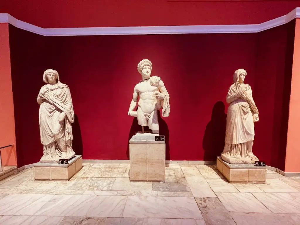 Statuen Des Römischen Reiches Antalya