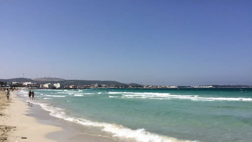 تعطیلات ساحلی در ترکیه با زیباترین سواحل Cesme Altinkum Beach 2023 - Turkey Life