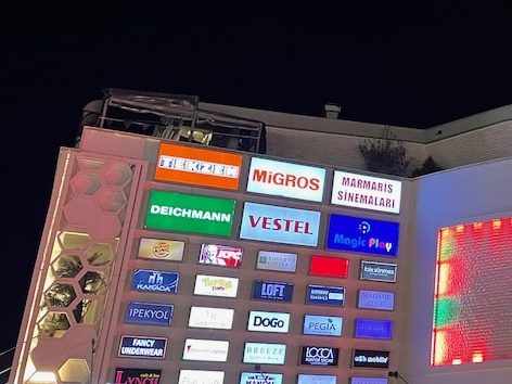 터키에서 가장 크고 선도적인 슈퍼마켓 체인