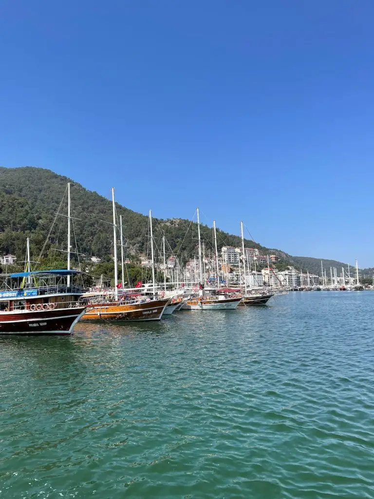 Fethiye-boottochthaven 2024 - Het leven in Turkije