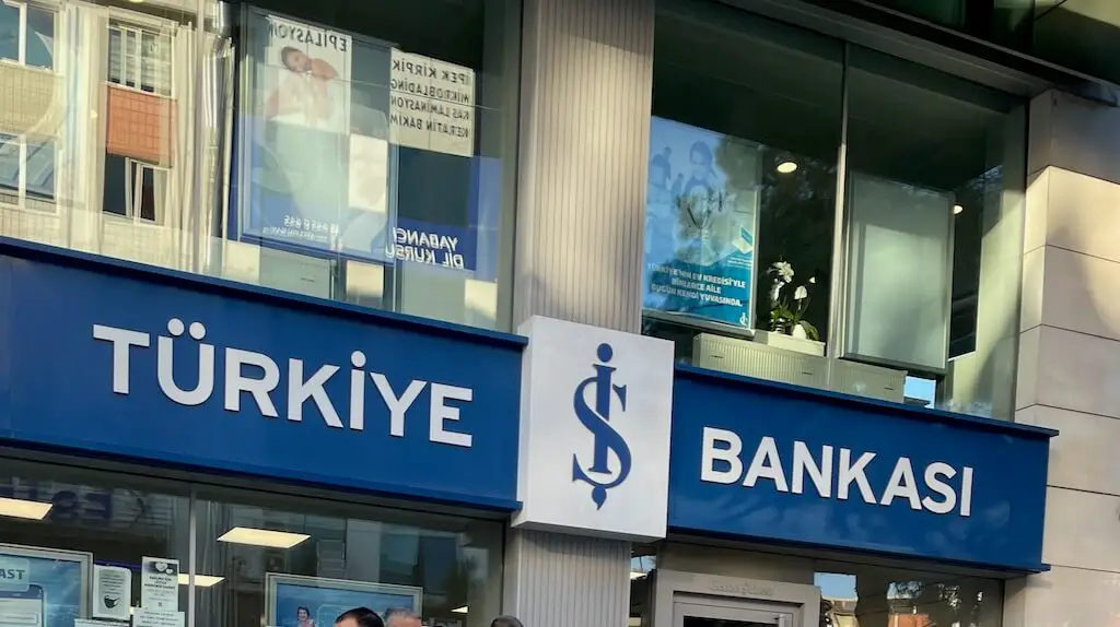 tuerkiye is bankasi alles wissenswerte ueber die groesste tuerkische privatbank kontoeroeffnung dienstleistungen und tipps 2023 - Türkei Life